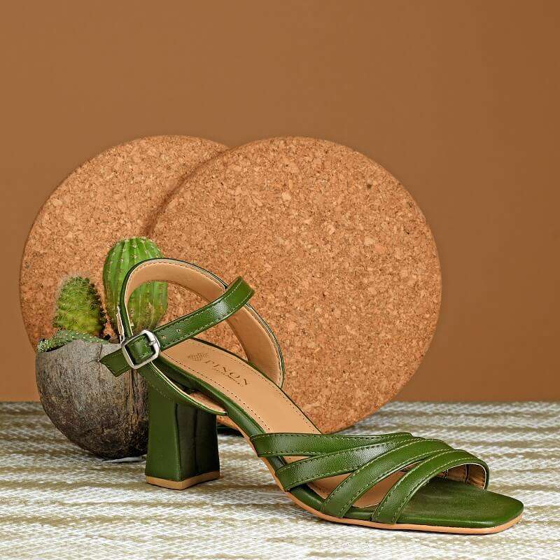 Green Block Heels Sandal with Buckle Pinapparels Green Block Heels Sandal with Buckle Pinapparels